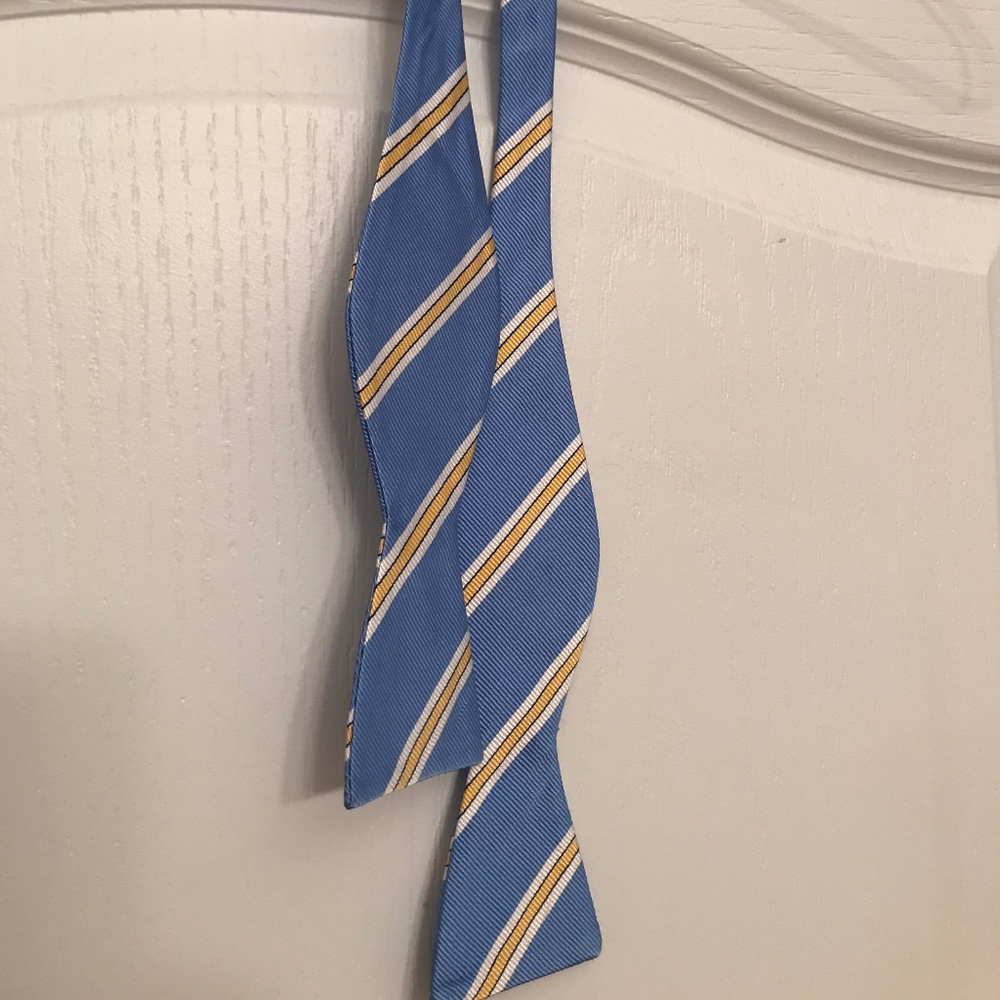 Saddlebred Satin Striped Bow Tie
